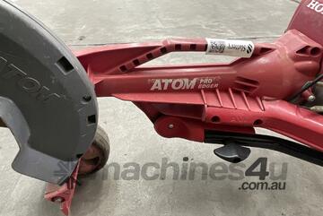 Honda Atom Pro Edge Trimmer 4 Stroke Unleaded (Council Asset) Honda Atom Pro Edge Trimmer 4 Stroke Unleaded (Council Asset)