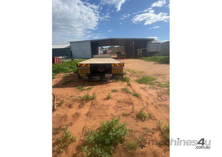 2004 Maxitrans A and B Double Trailers Black