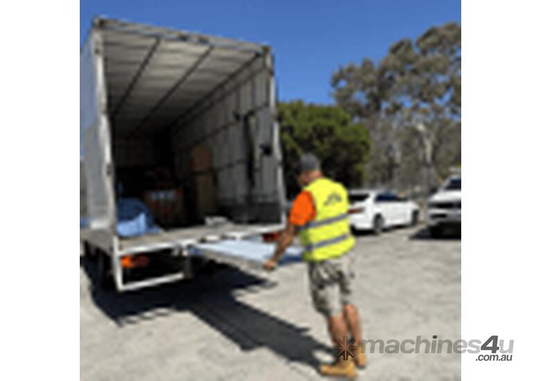 3M x 880mm 1600KG Capacity non Folding Walk Board Removalist Loading Ramp