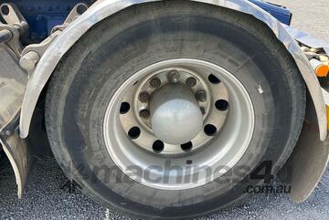 2014 Freightliner Argosy 110 Prime Mover Sleeper Cab