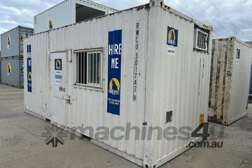 Royal Wolf   20ft Lunch Room