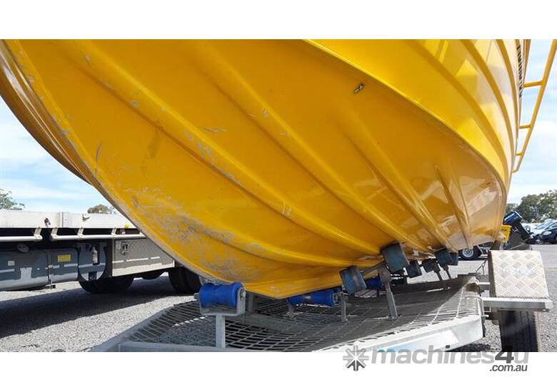 Clark. 4.29 Alloy Boat