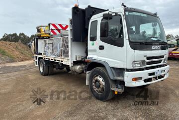 Isuzu 2007   FVR900 Tray Top