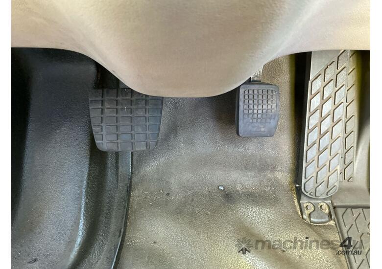 2003 Sterling Table Top