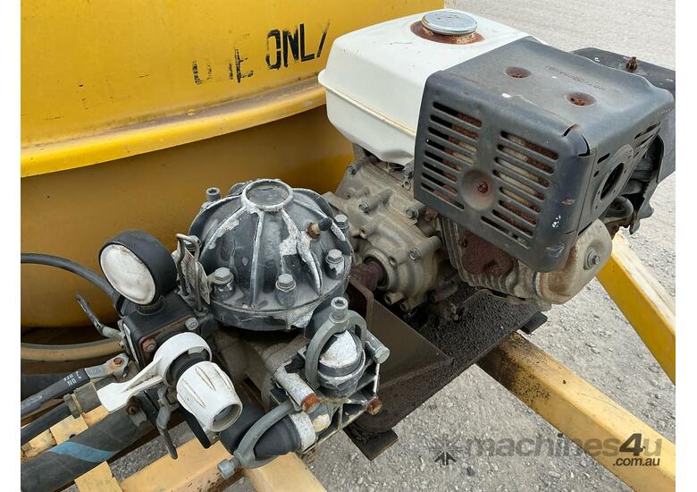 Unknown Single Axle Water Tanker Trailer