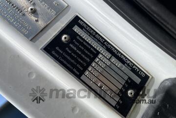 2010 Mercedes Benz 2648 6x4 Prime Mover