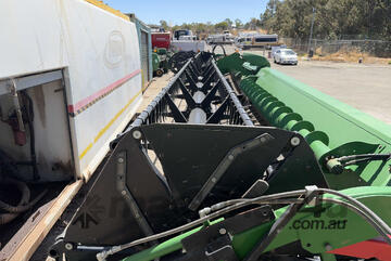 John Deere 645FD Hydraflex 45ft Draper Front