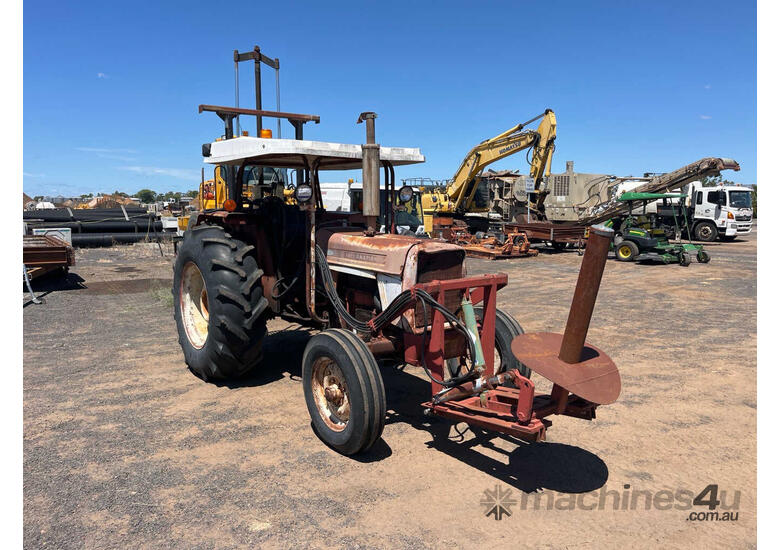 1975 International I-574 2WD Tractor