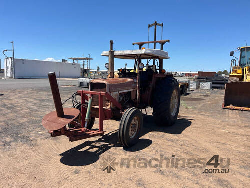 1975 International I-574 2WD Tractor