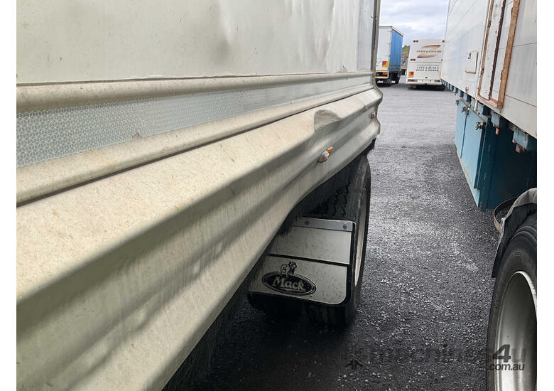Preston Trailers Tandem Axle Tipping Trailer