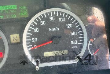 2017 Isuzu NPR 45-190 Pantech (Day Cab)