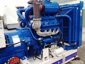 F G Wilson 550kva generator - picture2' - Click to enlarge