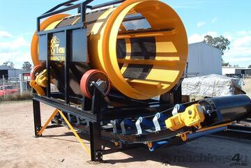 Thomas   Trommel with Conveyor Thomas   Trommel with Conveyor