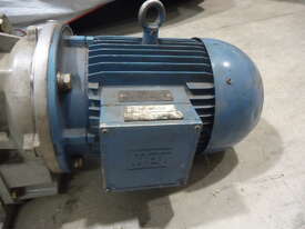 WEG Three phase 4  KW  Electric Motor & Bonfigliol - picture0' - Click to enlarge