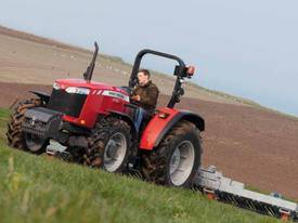 MF 4700 Global Series 74 - 82 hp - picture0' - Click to enlarge