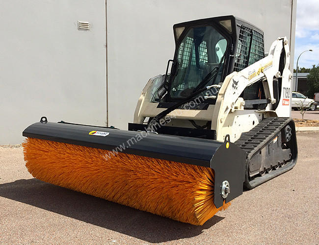 New 2015 himac Skid Steer Rotary Angle Broom Skid Steer Broom in