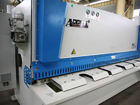 ACCURL Genius MS8-8×3200 CNC Guillotine Shear  - picture2' - Click to enlarge