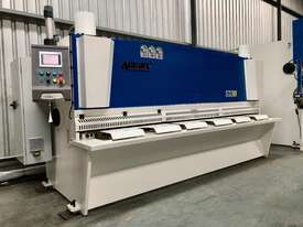 ACCURL Genius MS8-8×3200 CNC Guillotine Shear  - picture1' - Click to enlarge