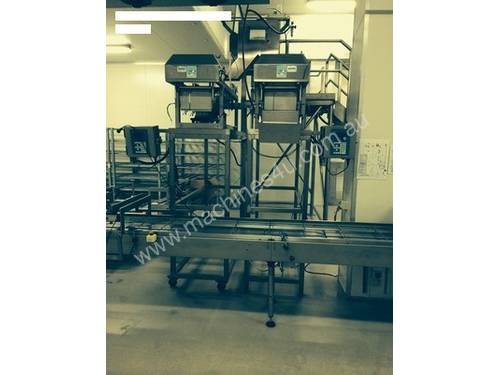 AUTOMATIC TRAY SEALING LINE 