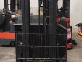 BT Sit On Reach Truck - picture1' - Click to enlarge