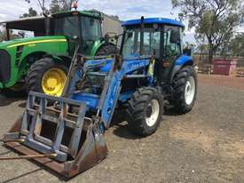 New Holland TD65D FWA/4WD Tractor - picture0' - Click to enlarge