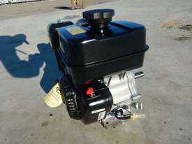 Unused Robin EX270 9HP Petrol Engine - 2638187 - picture0' - Click to enlarge