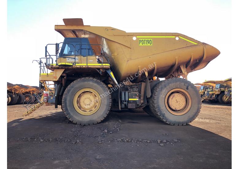 caption Komatsu HD785-7 Dump Truck