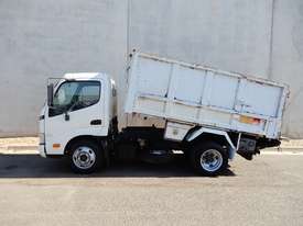 Hino 614 - 300 Series Tipper Truck - picture0' - Click to enlarge