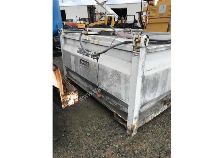 caption Fuelco LTKU4500 bunded fuel tank