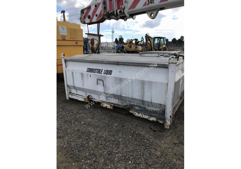 caption Fuelco LTKU4500 bunded fuel tank