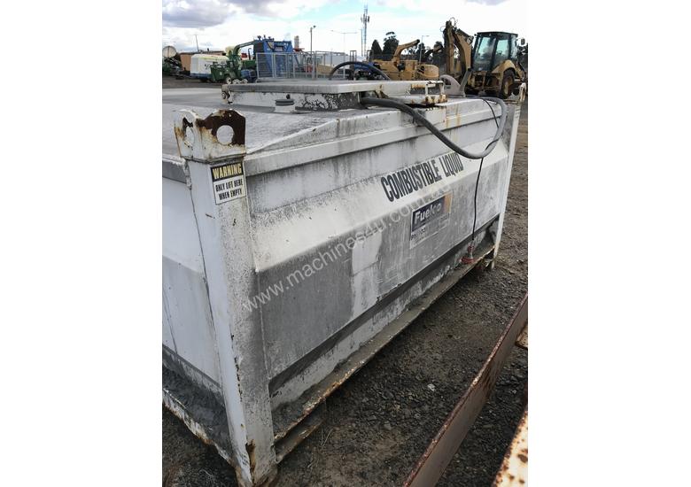 caption Fuelco LTKU4500 bunded fuel tank