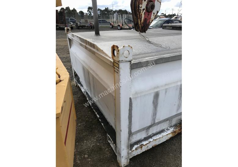 caption Fuelco LTKU4500 bunded fuel tank