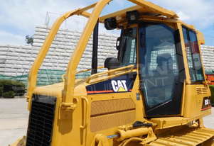 D5G XL Dozers Screens & Sweeps DOZSWP