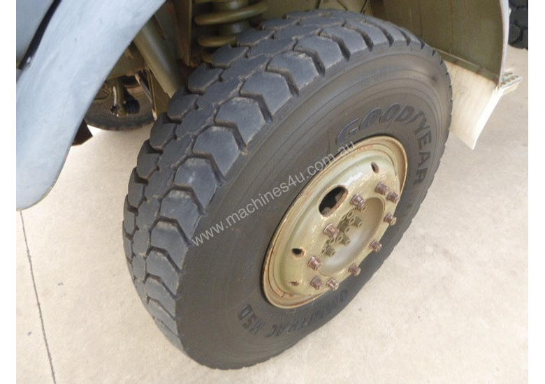 caption Mercedes Benz UNIMOG Tray Truck