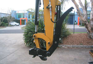 GARDNER ENGINEERING - 5 Tonne Hitch Pivot Thumb