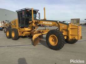2001 Volvo G710 A Series II - picture0' - Click to enlarge