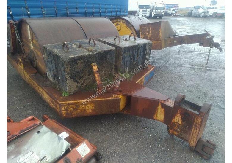 caption Custom 14 Tonne