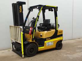 2.0T LPG Counterbalance Forklift  - picture0' - Click to enlarge