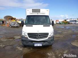 2014 MERCEDES Sprinter - picture1' - Click to enlarge