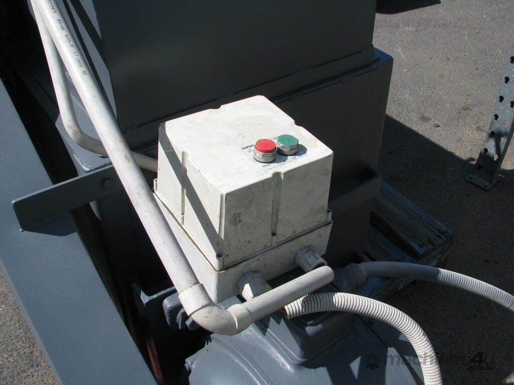 Used Shredder Industrial Carpet Fabric Cardboard Recycler Tearer