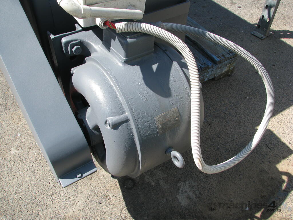 Used Shredder Industrial Carpet Fabric Cardboard Recycler Tearer