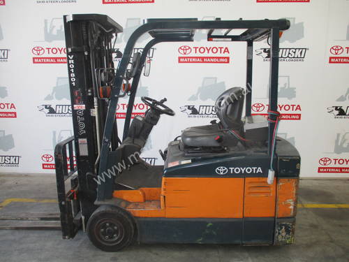 Toyota forklift 7FBE20. Located in Melbourne