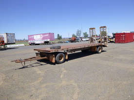 NorStar Dog Flat top Trailer - picture0' - Click to enlarge