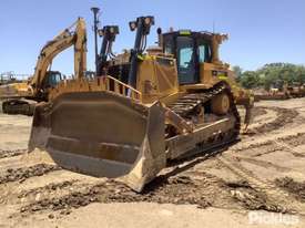 2012 Caterpillar D8T - picture2' - Click to enlarge