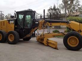 2014 Caterpillar 12M3 Motor Grader - picture2' - Click to enlarge