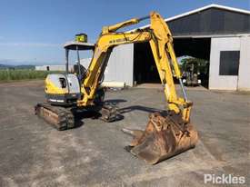 2010 New Holland E50B - picture0' - Click to enlarge