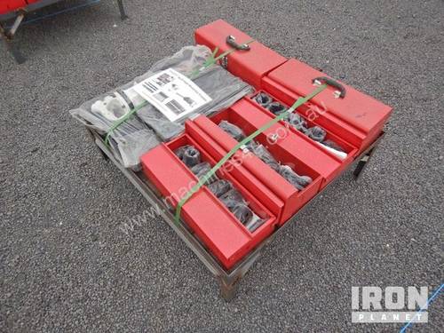 2020 Freeport Qty Of 2 Air Impact Wrench & Sockets UNUSED