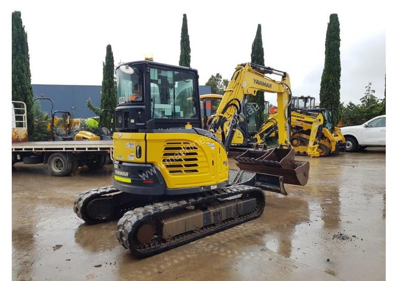 caption 2017 YANMAR VIO45-6 EXCAVATOR WITH LOW 1200 HOURS, CABIN, HITCH AND BUCKETS