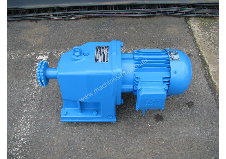 caption Charles & Huntington Electric Gear Motor 1.1kw 30RPM 46.25 Ratio