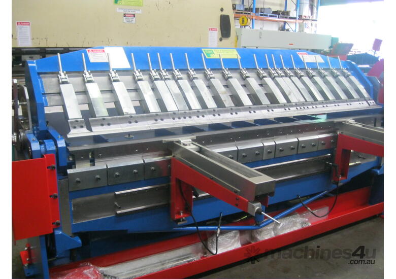 SHAW -  Model Panbrake 2450mm x 4mm with Ball Screw Front Gauge 